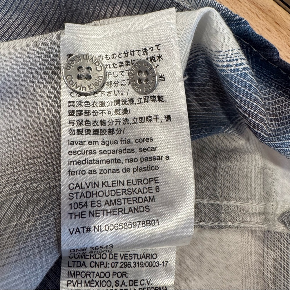 Calvin Klein Jeans. Blue and White‎ plaid Men’s Shirt. Size Small - Picture 5 of 11